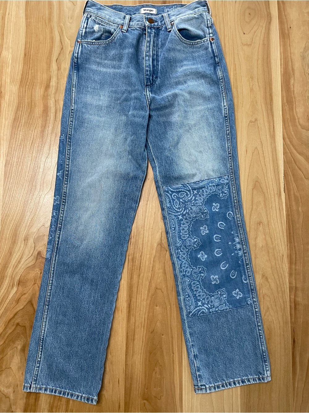 Wrangler Women’s Wild West 603 High Rise Straight Fit Jeans Bandana Patch 26/28